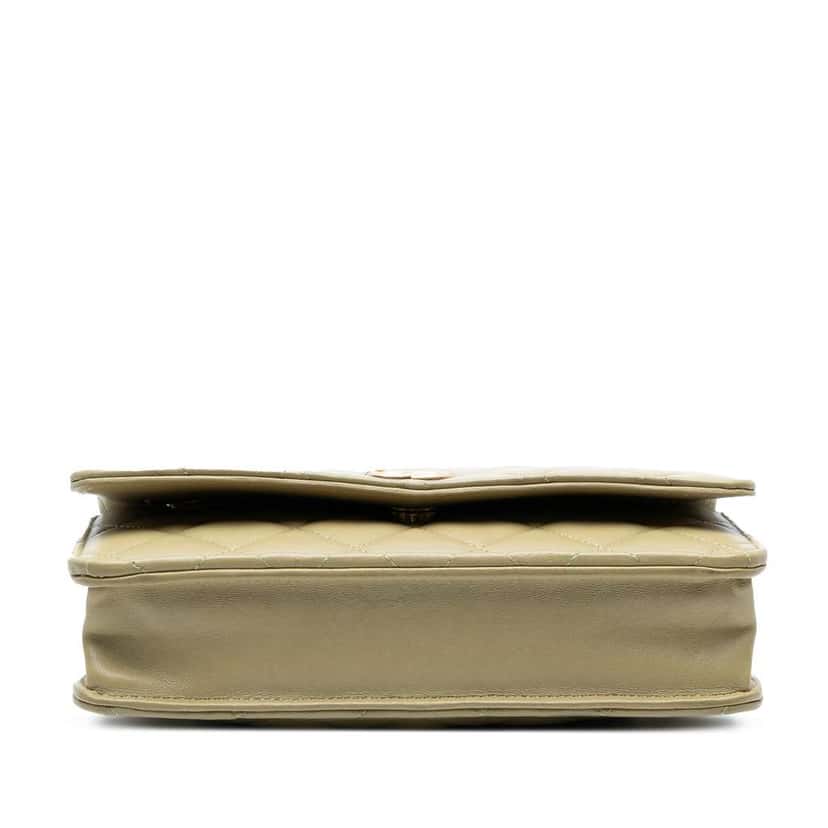 Chanel Quilted Lambskin Pick Me Up Wallet On Chain Green Leather Good condition - Inside View