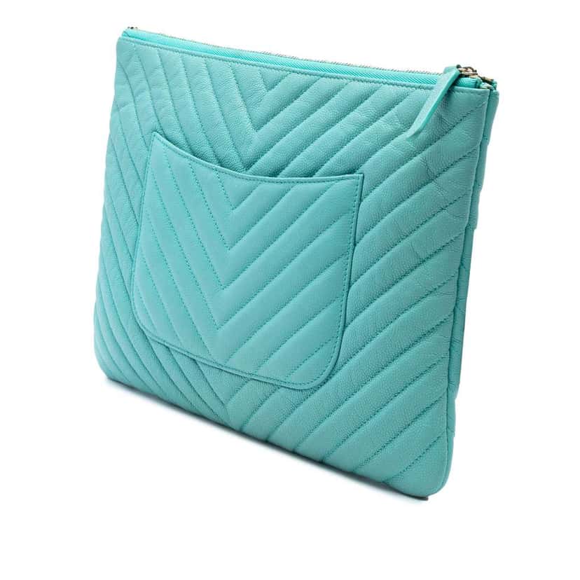 Chanel Medium CC Chevron Caviar O Case Clutch Blue Leather Good condition - Back View