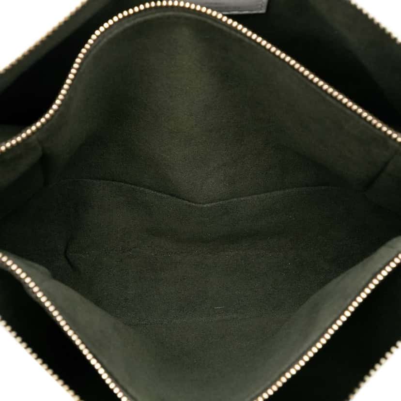 Louis Vuitton Monogram Embossed Puffy Lambskin Coussin PM Brown Leather Good condition - Model View