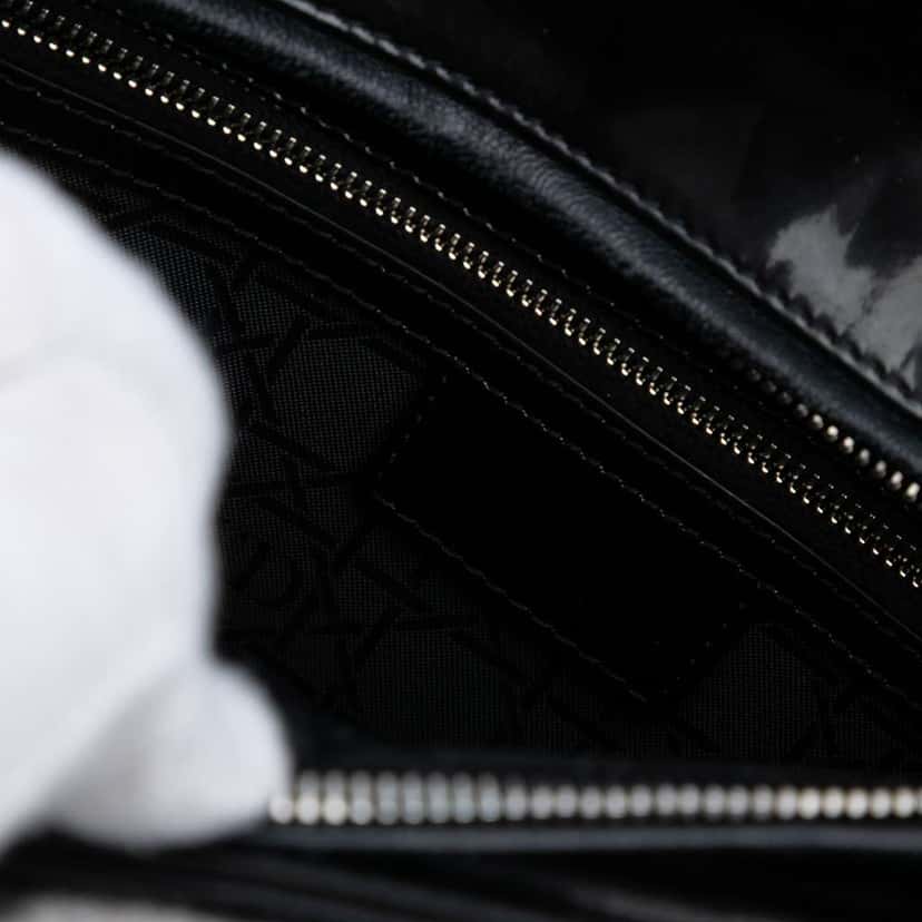 Dior Large Patent Cannage Lady Dior Black Leather Good condition - Box View