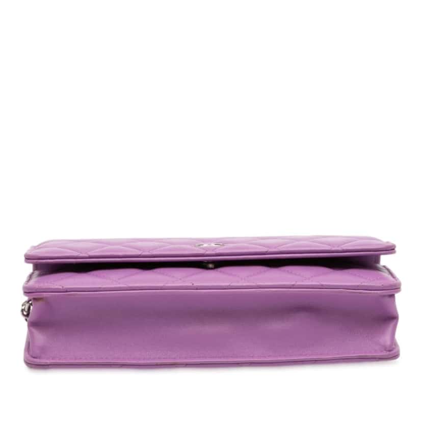 Chanel CC Quilted Lambskin Wallet on Chain Purple Leather Good condition - Inside View