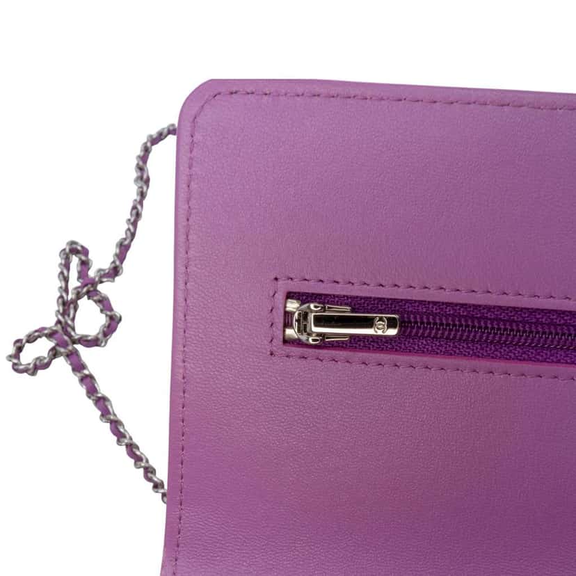 Chanel CC Quilted Lambskin Wallet on Chain Purple Leather Good condition - Box View