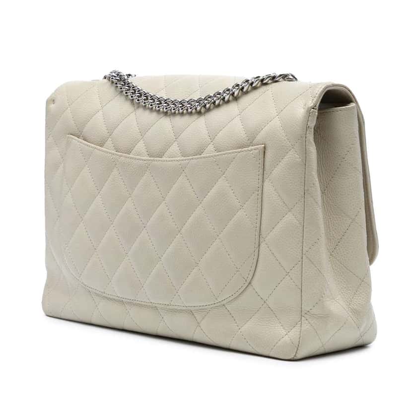 Chanel Jumbo Classic Caviar Bijoux Chain Single Flap White Leather Good condition - Back View