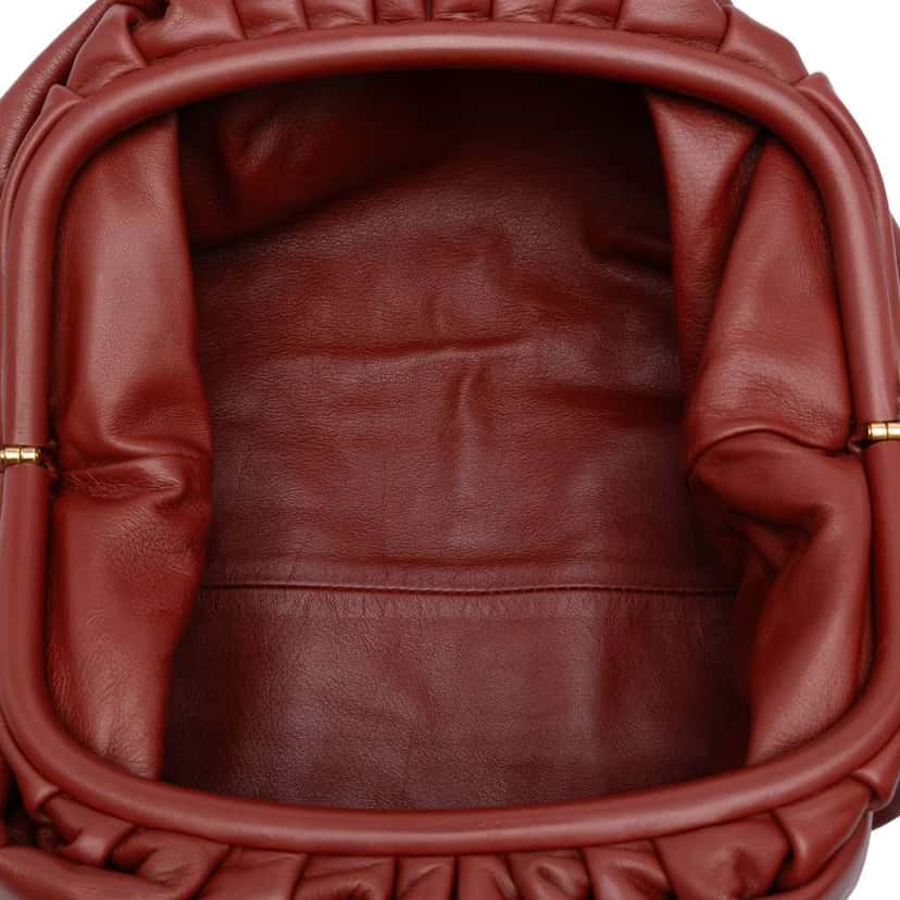 Bottega Veneta Teen Lambskin Pouch Red Leather Good condition - Model View