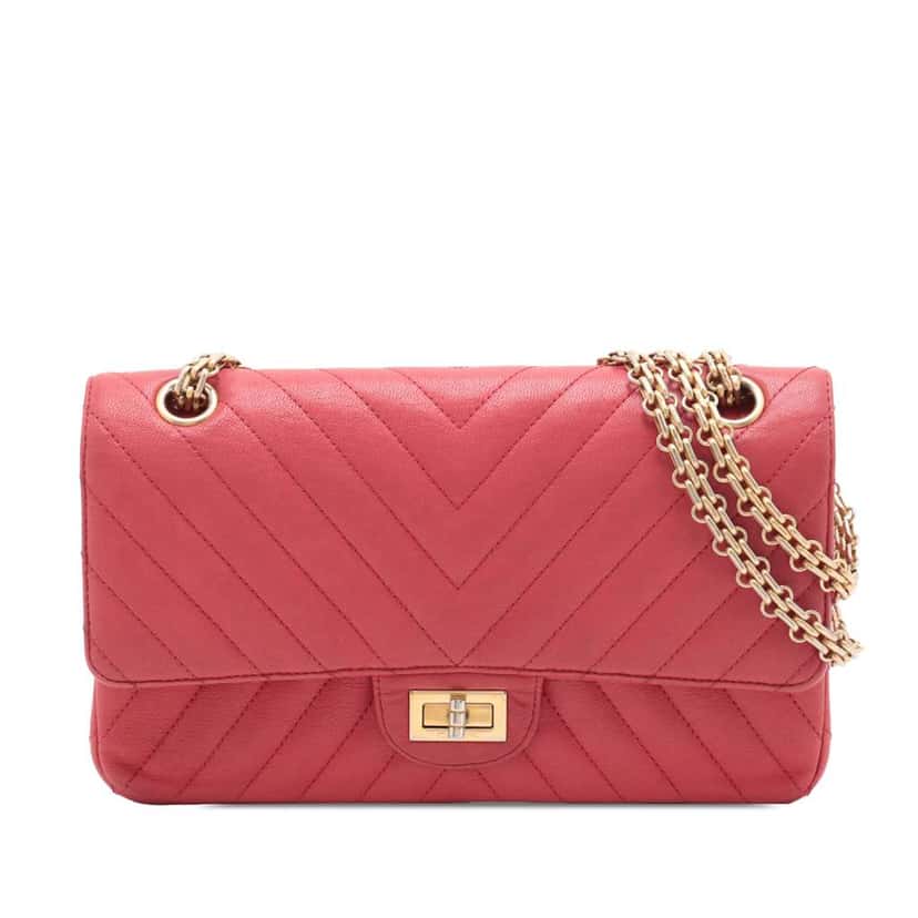 Chanel Reissue 2.55 Chevron Lambskin Double Flap 225 Red Leather Good condition - Front View