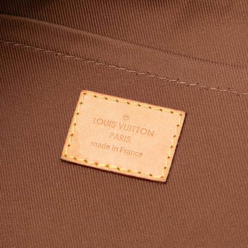 Louis Vuitton Monogram Etui Voyage MM Brown Good condition - Box View