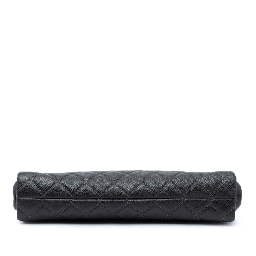 Chanel Large CC Quilted Caviar CC Clutch Black Leather Good condition - Inside View