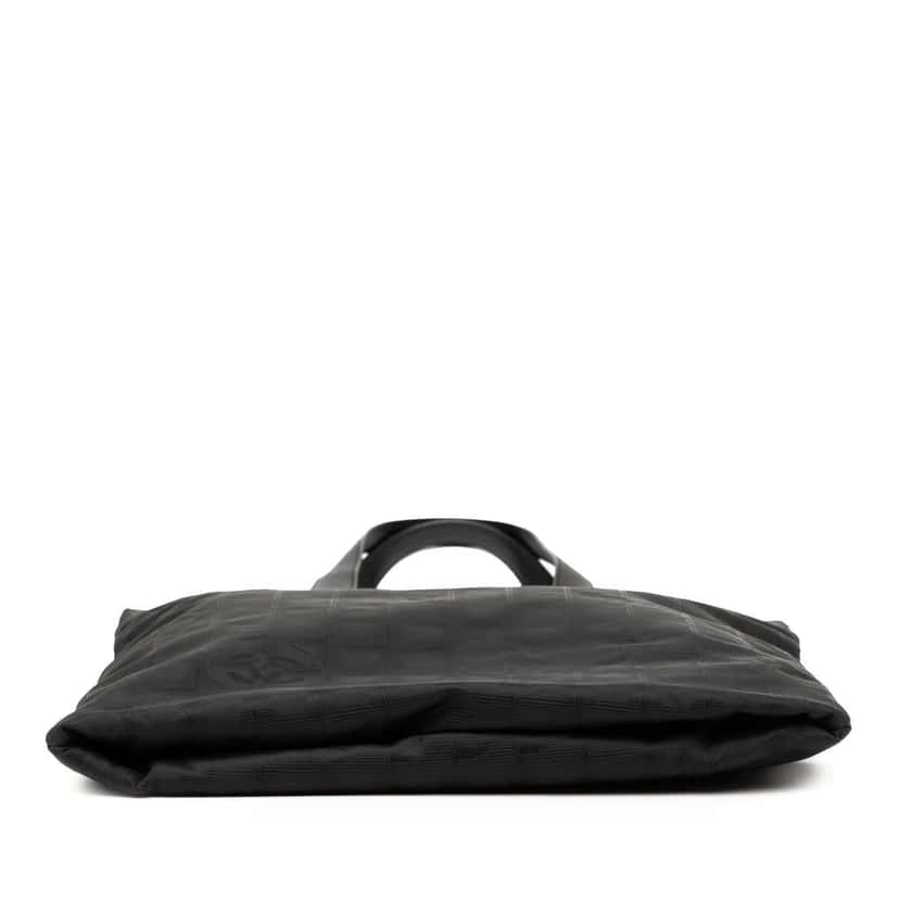Chanel New Travel Line Nylon Tote Black Good condition - Inside View