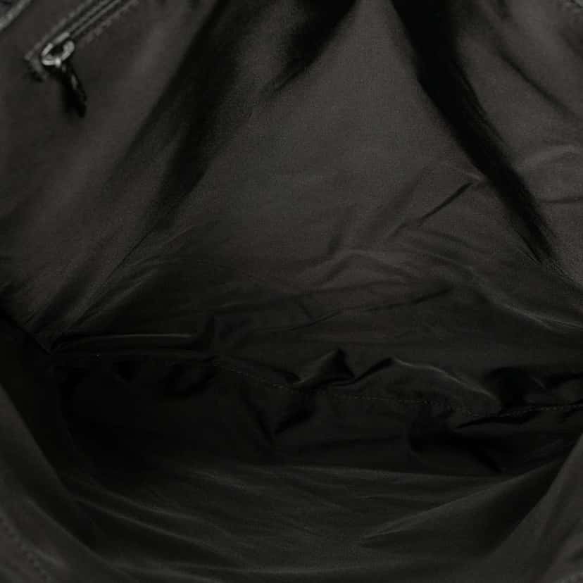 Chanel New Travel Line Nylon Tote Black Good condition - Model View