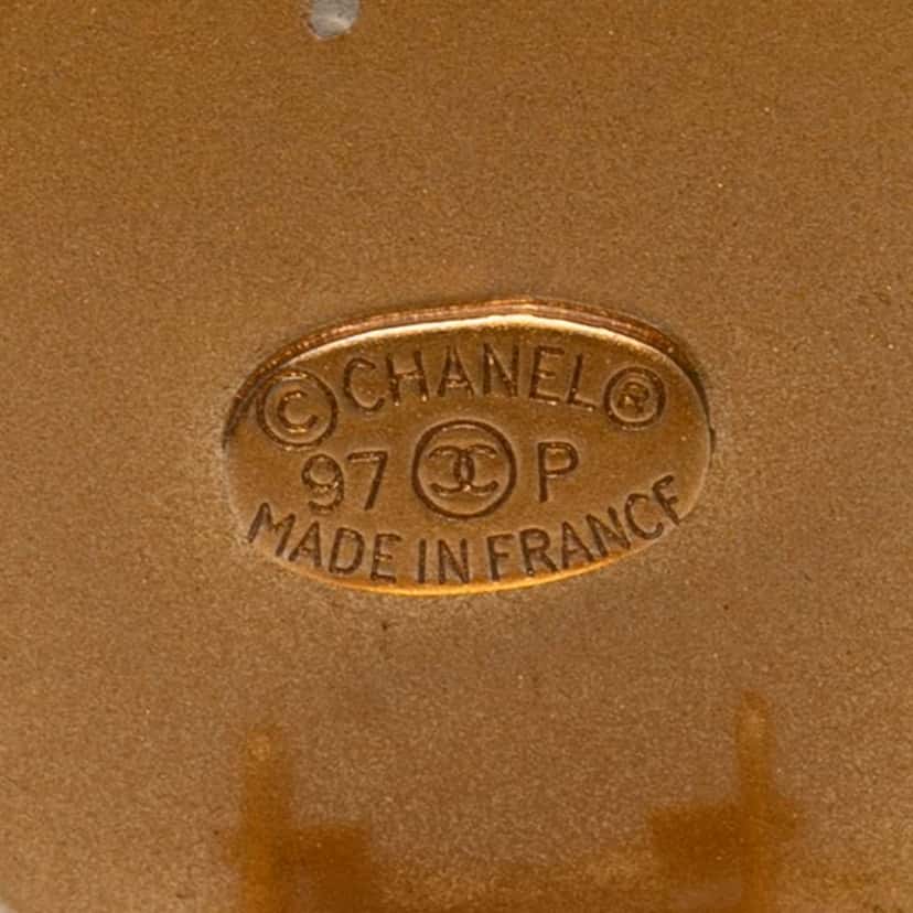 Chanel Gold Plated Resin CC Camellia Button Clip On Earrings White Good condition - Inside View