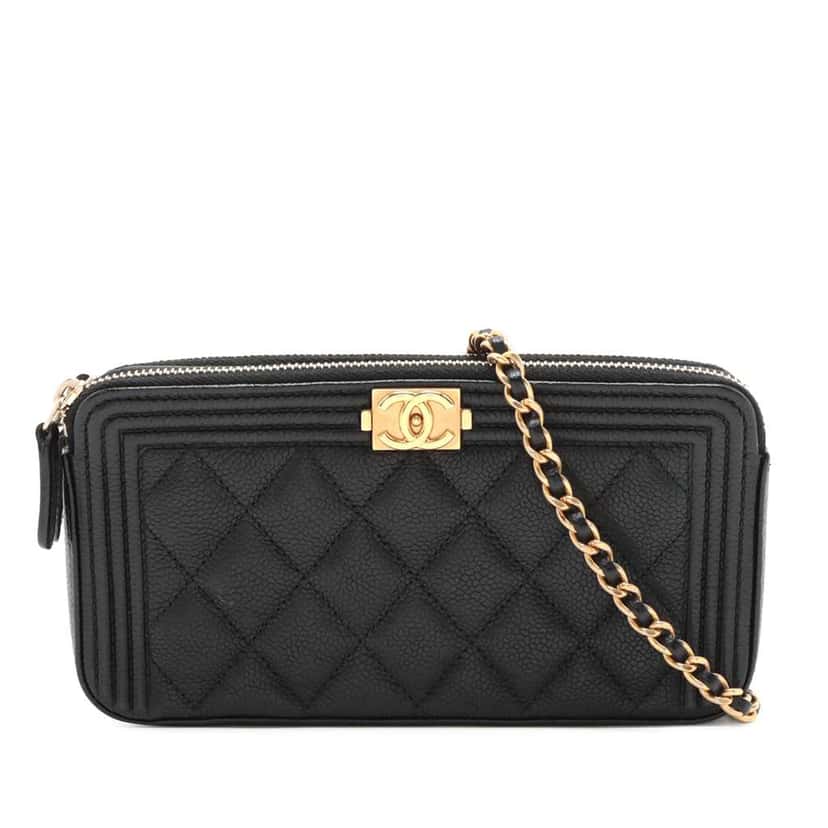 Chanel Small Quilted Caviar Boy Clutch With Chain Black Leather Good condition - Front View