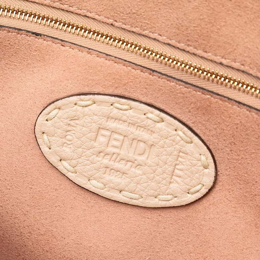 Fendi Medium Shearling Selleria Baguette Satchel Brown Good condition - Box View