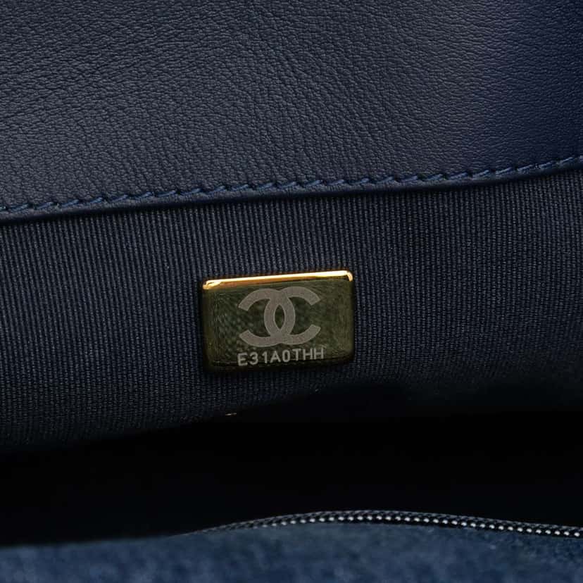 Chanel Large Denim 19 Flap Blue Denim Good condition - Box View
