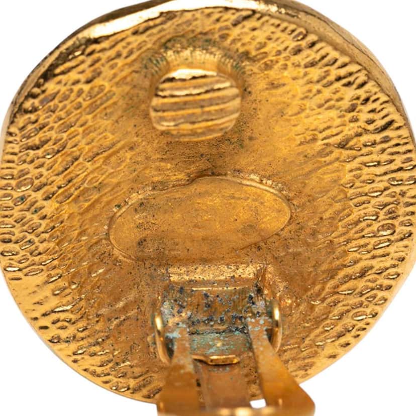 Chanel Gold Plated Rue Cambon Round Clip on Earrings Gold Metal Good condition - Inside View