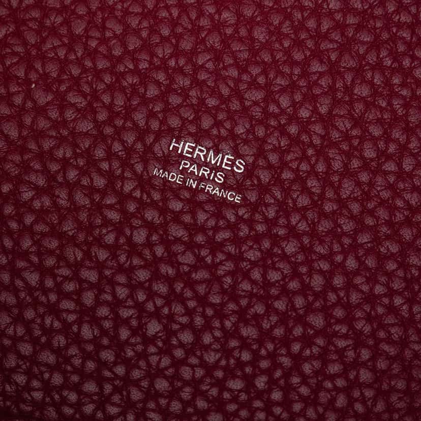 Hermès Clemence Picotin Lock 18 Red Leather Good condition - Box View
