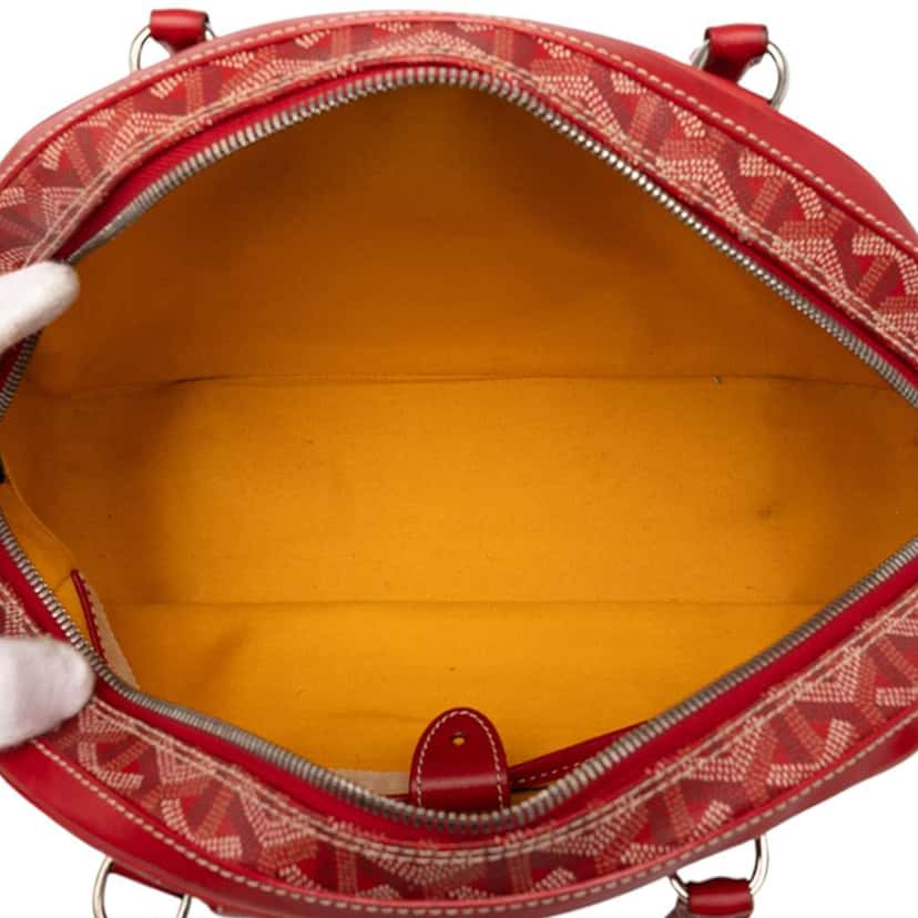 Goyard Goyardine Saint Jeanne MM Red Canvas Good condition - Model View