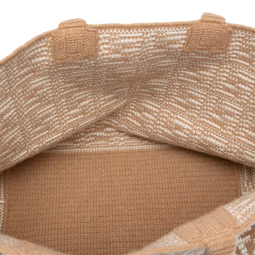 Fendi Large Zucca Cashmere Shopper Tote Brown Wool Good condition - Model View