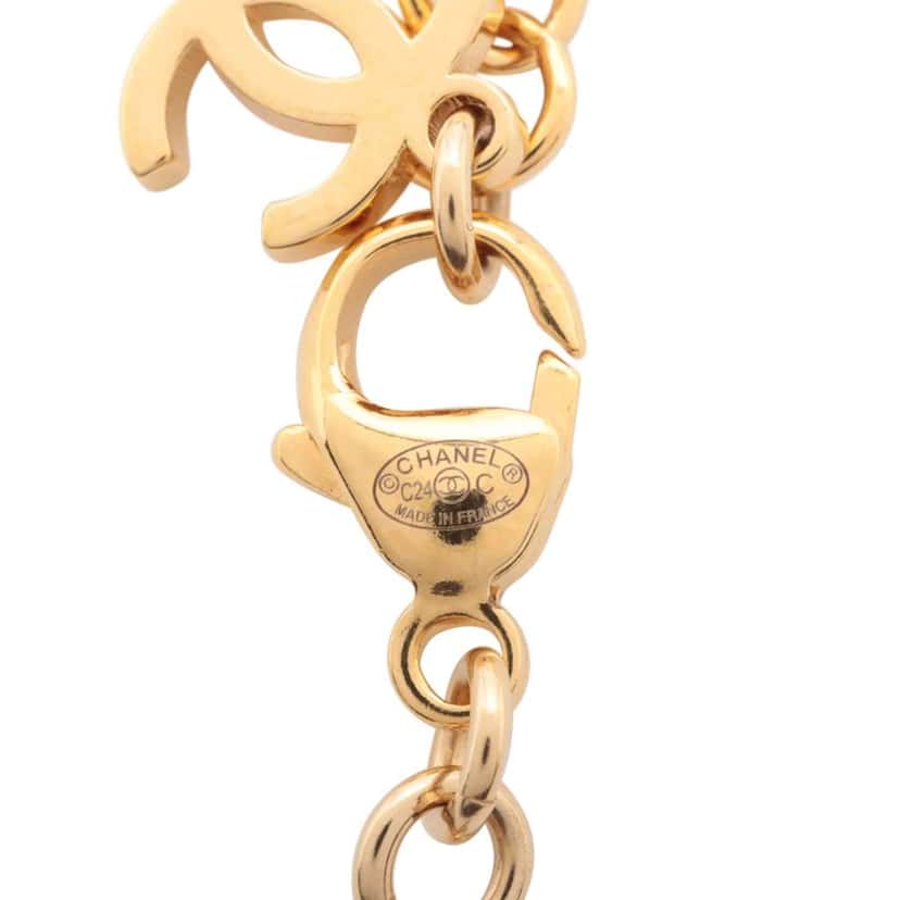 Chanel Gold Plated Glitter Enamel CC Star Pendant Necklace Gold Metal Good condition - Model View