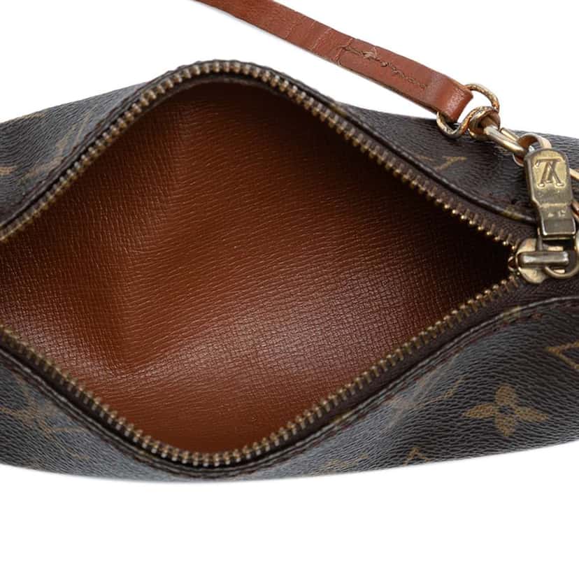 Louis Vuitton Monogram Papillon Pochette Brown Good condition - Model View