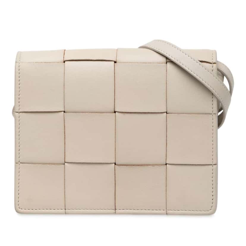 Bottega Veneta Mini Nappa Maxi Intrecciato Cassette Crossbody White Leather Good condition - Front View