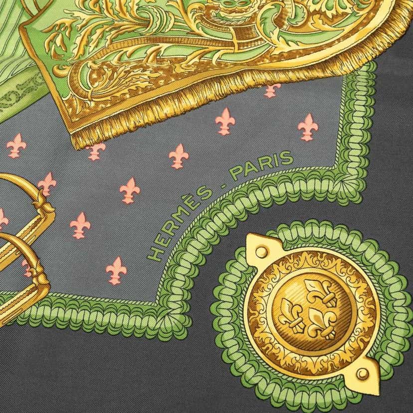 Hermès Selles A Housse Silk Scarf 90 Black Silk Good condition - Box View