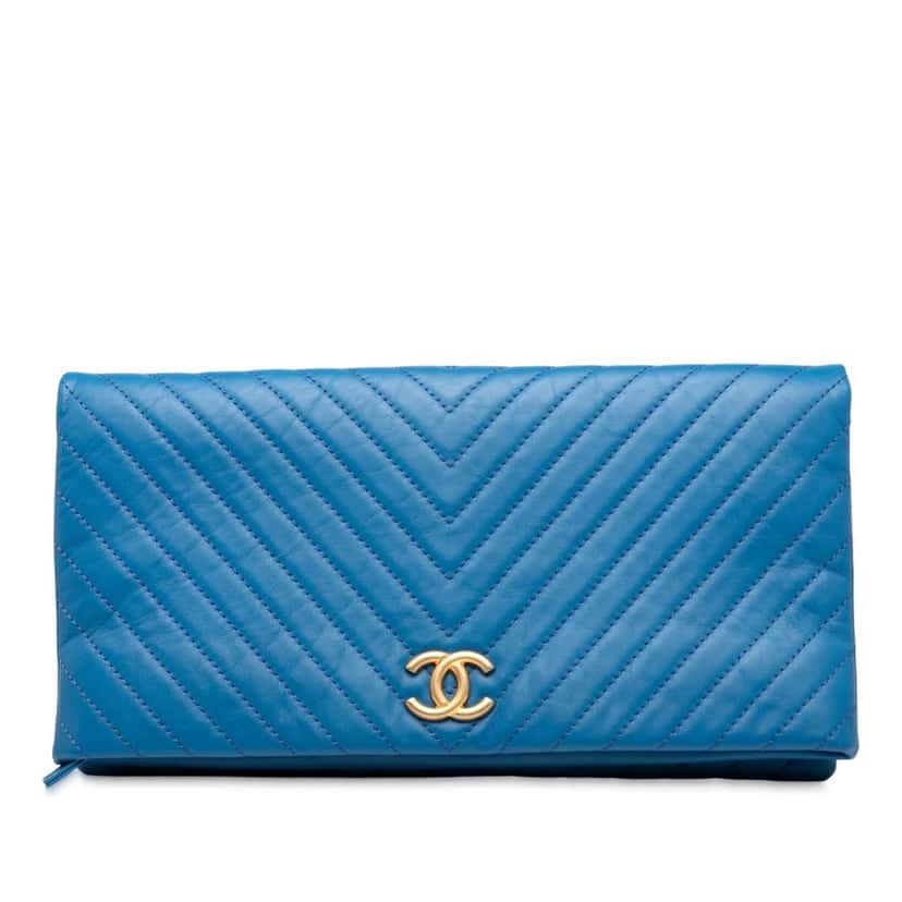 Chanel CC Chevron Lambskin Fold Over Clutch Blue Leather Good condition - Front View