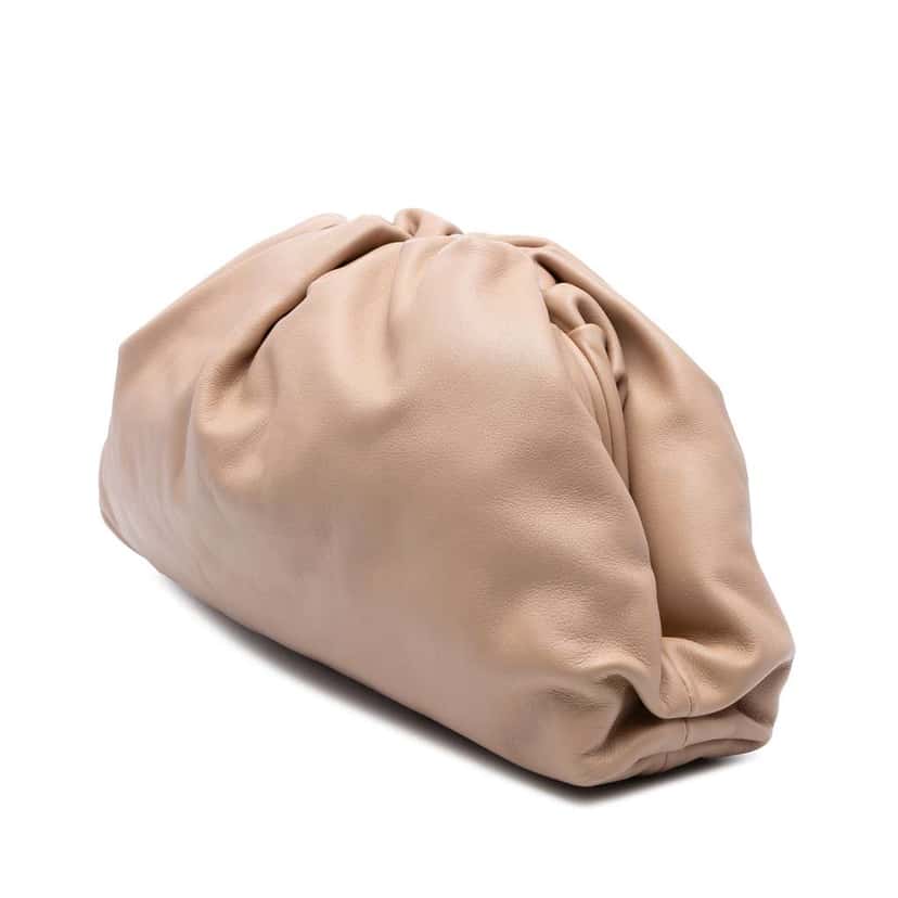 Bottega Veneta Lambskin The Pouch Brown Leather Good condition - Back View