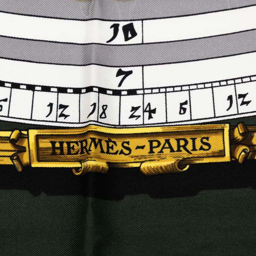 Hermès Astrologie Dies et Hore Silk Scarf 90 Green Silk Good condition - Model View