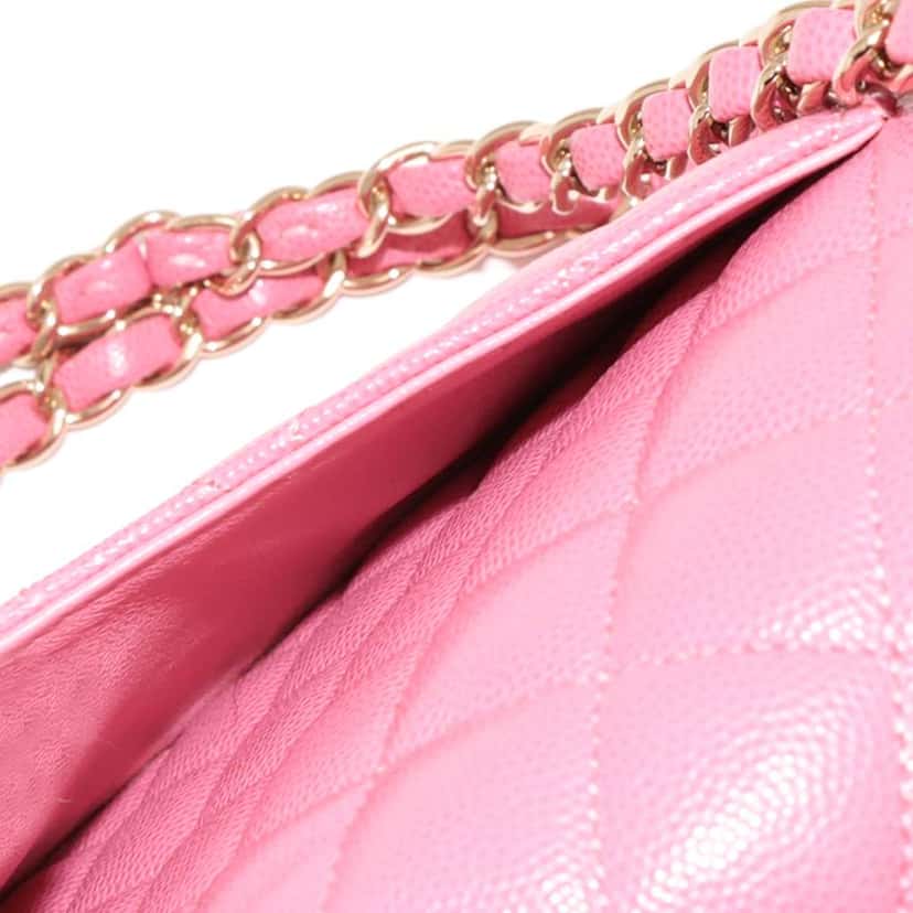 Chanel Medium Classic Caviar Double Flap Pink Leather Good condition - Box View