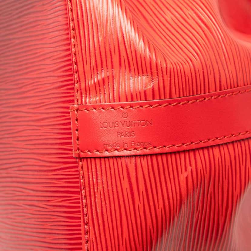 Louis Vuitton Epi Petit Noe Red Leather Good condition - Box View