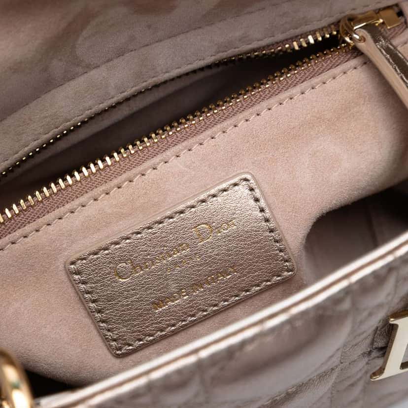 Dior Small Metallic Lambskin Cannage My ABCDior Lady Dior Gold Leather Good condition - Box View