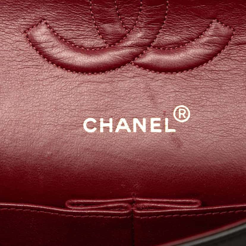 Chanel Medium Classic Lambskin Double Flap Black Leather Good condition - Box View