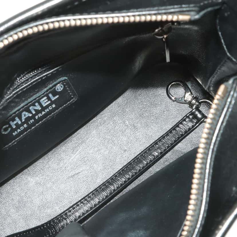 Chanel Small Knit and Calfskin Gabrielle Hobo Black Leather Good condition - Inside View