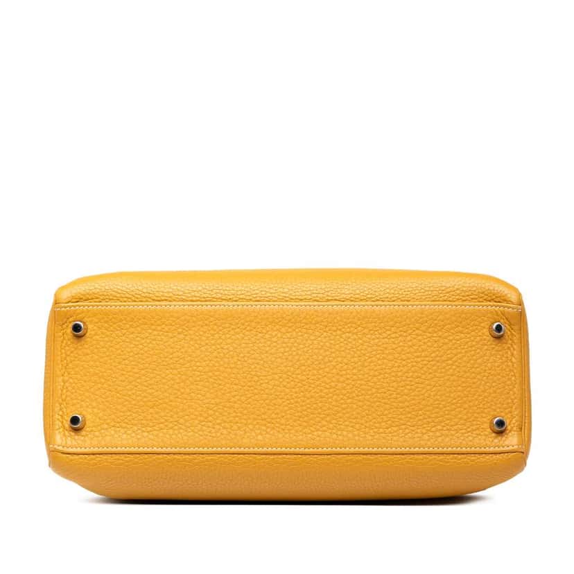 Hermès Clemence Kelly II Retourne 32 Yellow Leather Good condition - Inside View