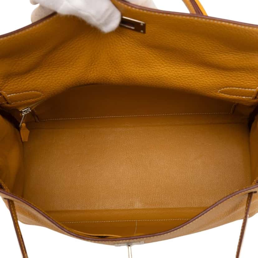 Hermès Clemence Kelly II Retourne 32 Yellow Leather Good condition - Model View