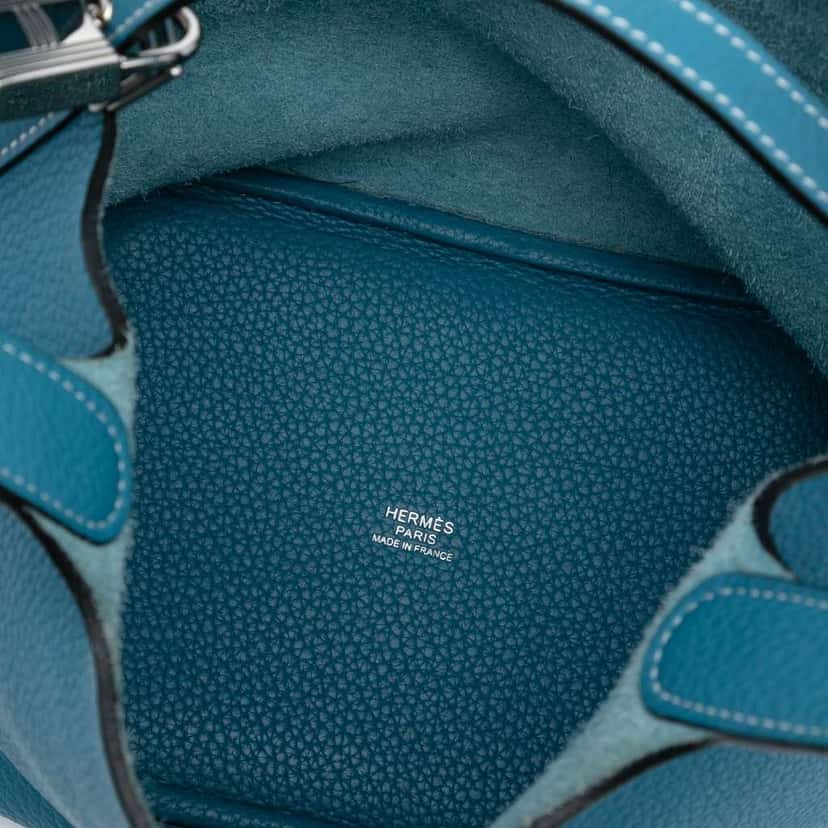 Hermès Clemence Picotin Lock 18 Blue Leather Good condition - Model View