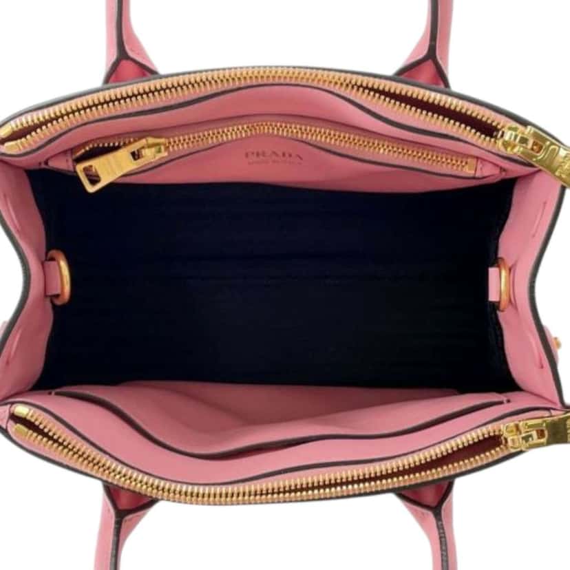 Prada City Calf Trimmed Saffiano Paradigme Bag Pink Leather Good condition - Model View