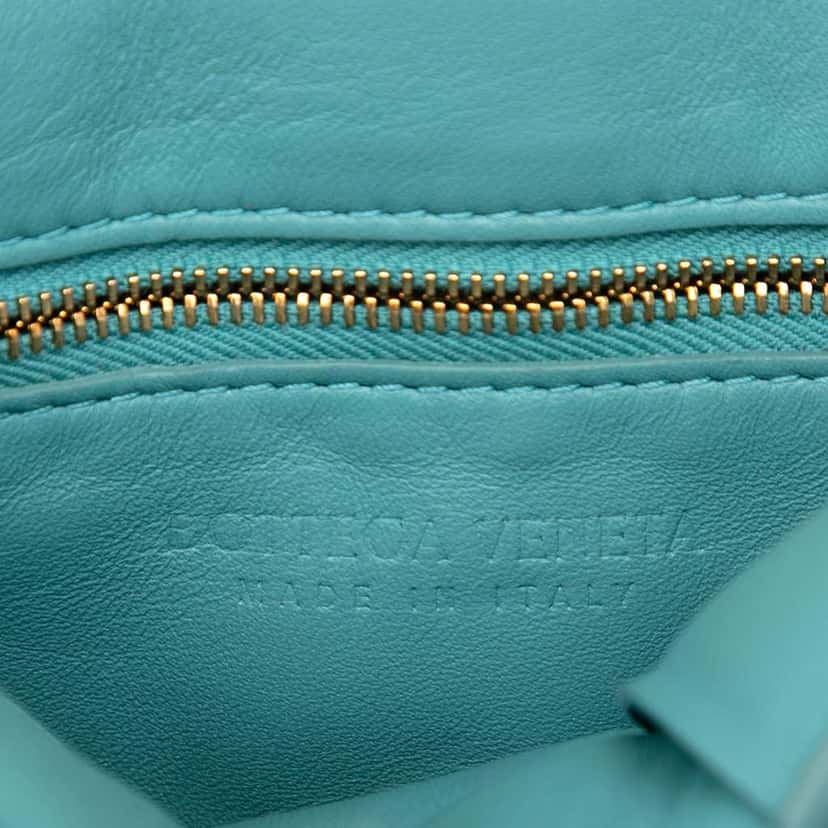 Bottega Veneta Nappa Intrecciato Padded Chain Cassette Satchel Blue Leather Good condition - Box View