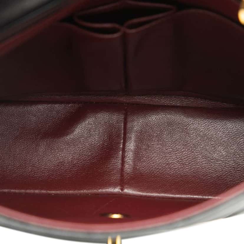 Chanel Square Quilted Lambskin Single Flap Black Leather Good condition - Model View