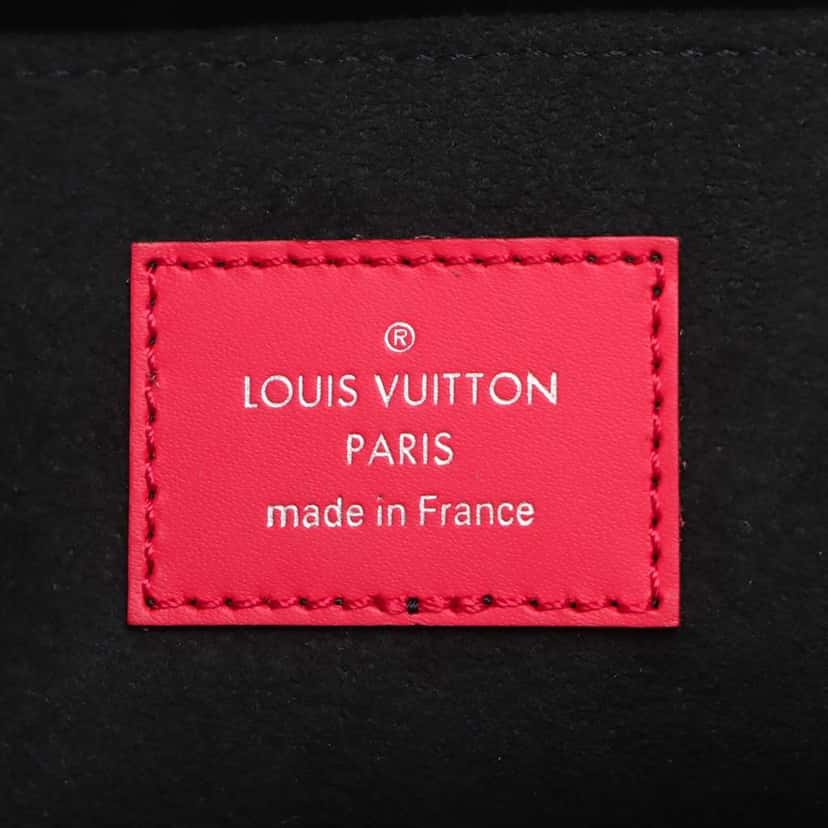Louis Vuitton Supreme Epi Pochette Jour GM Red Leather Good condition - Box View