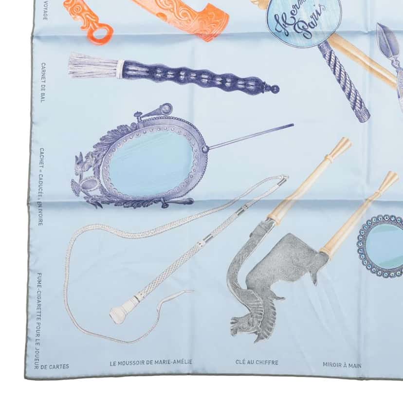 Hermès Nous Sommes Inseparables Silk Scarf 90 Blue Silk Good condition - Model View