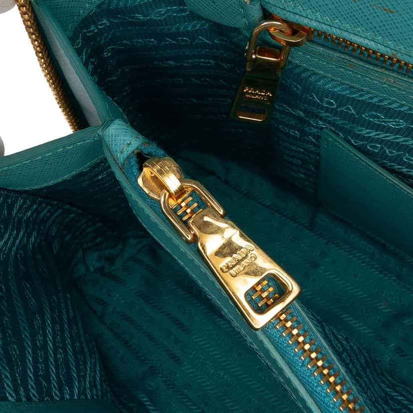 Prada Large Saffiano Lux Promenade Satchel Blue Leather Good condition - Box View