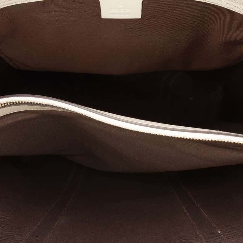Gucci GG Supreme Joy Tote Brown Canvas Good condition - Model View