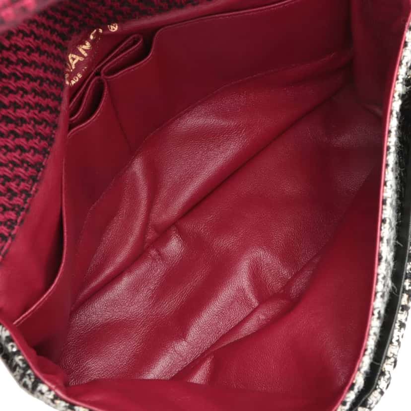 Chanel Medium Classic Tweed Double Flap Red Tweed Good condition - Inside View