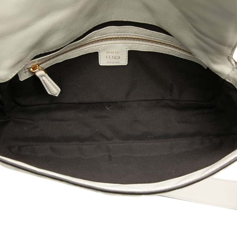 Fendi Zucca Embossed Leather Baguette Satchel White Leather Good condition - Model View