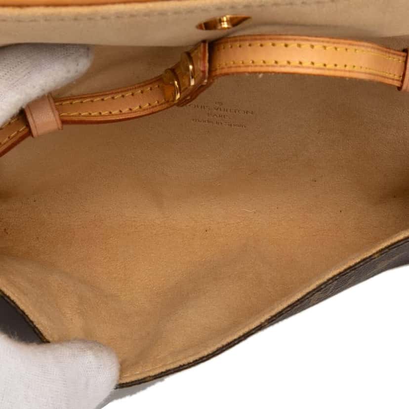 Louis Vuitton Monogram Pochette Twin PM Brown Very good condition - Model View