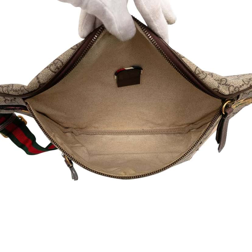 Gucci GG Supreme Courrier Belt Bag Brown Canvas Good condition - Model View