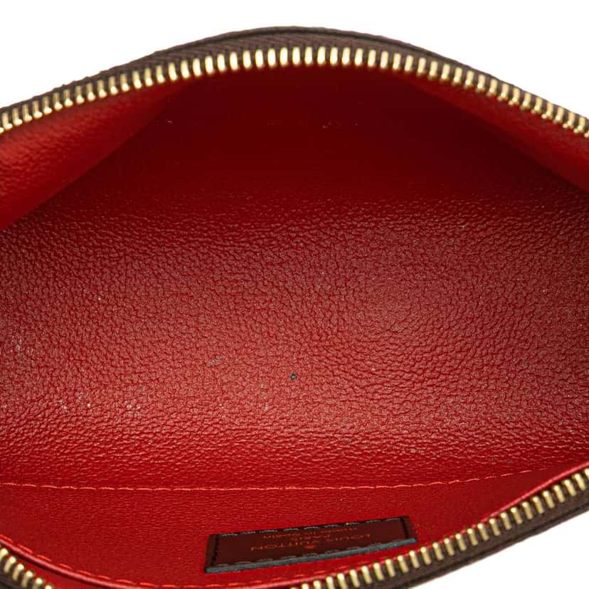 Louis Vuitton Damier Ebene Cosmetic Pouch Brown Canvas Good condition - Model View