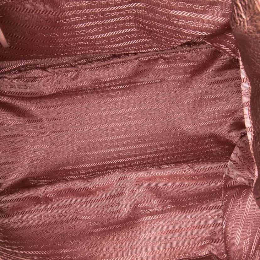 Prada Metallic Vitello Daino Double Pocket Tote Pink Leather Good condition - Model View