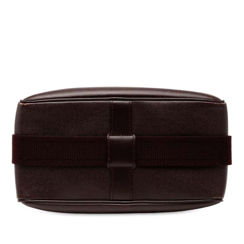 Louis Vuitton Taiga Reporter PM Red Leather Good condition - Inside View